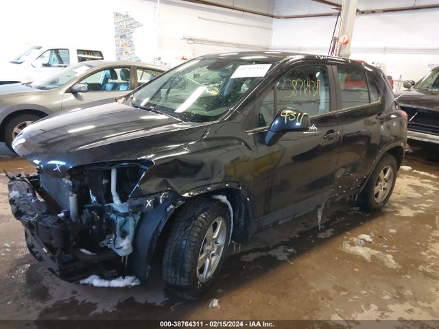 Chevrolet Trax 1ls 2015 3GNCJPSB0FL226950 Image 2