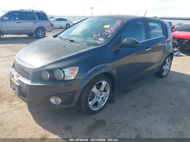 Chevrolet Sonic Ltz Auto 2015 1G1JE6SB4F4133152 Image 2