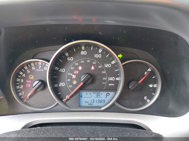 Toyota RAV4 LE 2016 JTMZFREV2GJ061014 Image 7