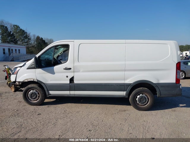 Ford Transit-250 2015 1FTYR1ZM9FKA21110 Image 14