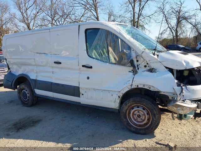 Ford Transit-250 2015 1FTYR1ZM9FKA21110 Image 6