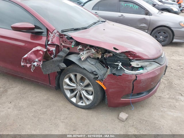 1C3CCCDG6FN648682 Chrysler 200 S