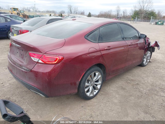 1C3CCCDG6FN648682 Chrysler 200 S