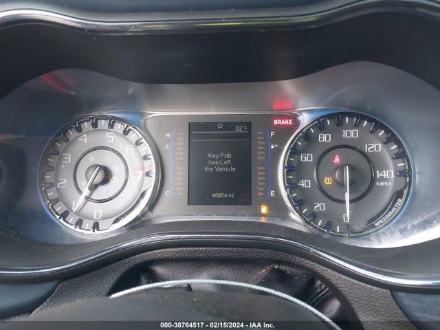 1C3CCCDG6FN648682 Chrysler 200 S