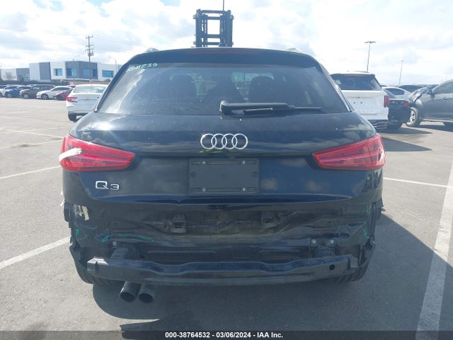 WA1HCCFS8JR017396 Audi Q3 2.0t Premium/2.0t Sport Premium