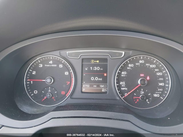 WA1HCCFS8JR017396 Audi Q3 2.0t Premium/2.0t Sport Premium