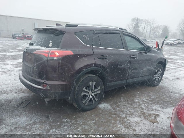 Toyota RAV4 LE 2018 2T3BFREV4JW808588 Image 4