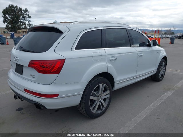 Audi Q7 3.0t Premium 2015 WA1LGAFE3FD001138 Image 4