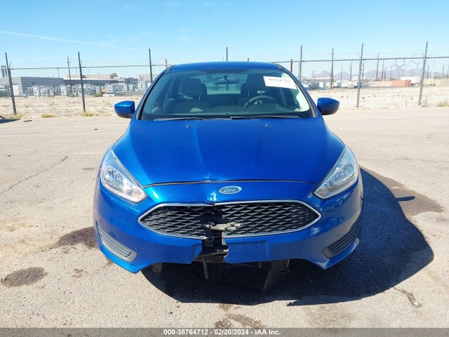 Ford FOCUS SE 2018 1FADP3F26JL304253 Image 12