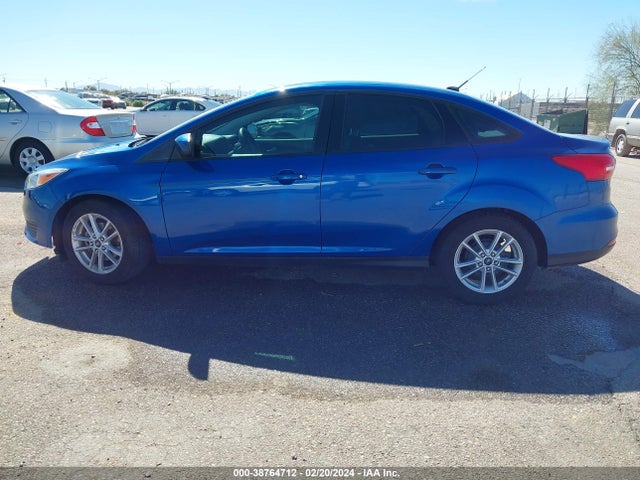 Ford FOCUS SE 2018 1FADP3F26JL304253 Image 14