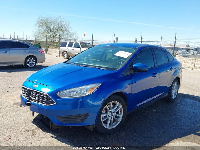 Ford FOCUS SE 2018 1FADP3F26JL304253 Image 2