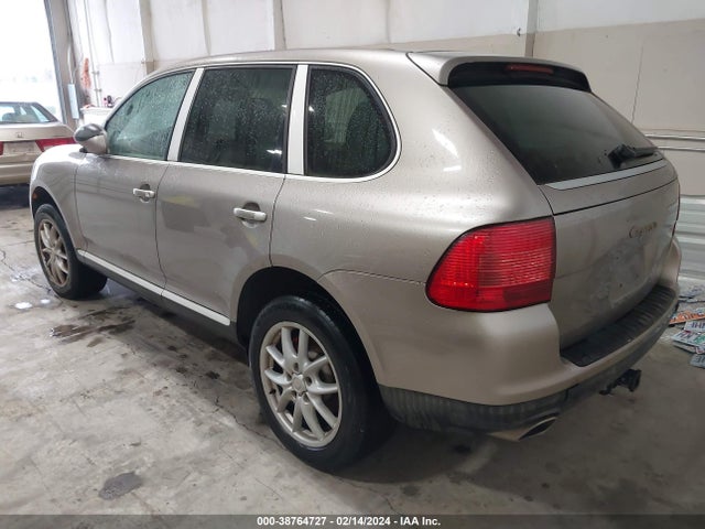2004 PORSCHE CAYENNE WP1AB29P94LA67497 Photo 2