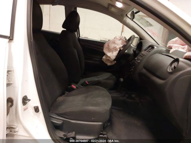 3N1CN7AP5JL800514 Nissan Versa 1.6 S+