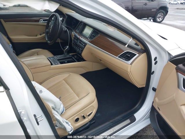 Hyundai Genesis 3.8 2015 KMHGN4JE6FU055230 Image 5