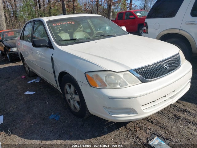 2000 TOYOTA AVALON XL VIN: 4T1BF28B0YU059140
