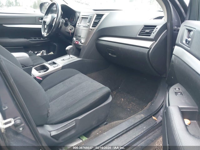 Subaru Outback 2.5i Premium 2014 4S4BRBCC3E3241908 Image 5