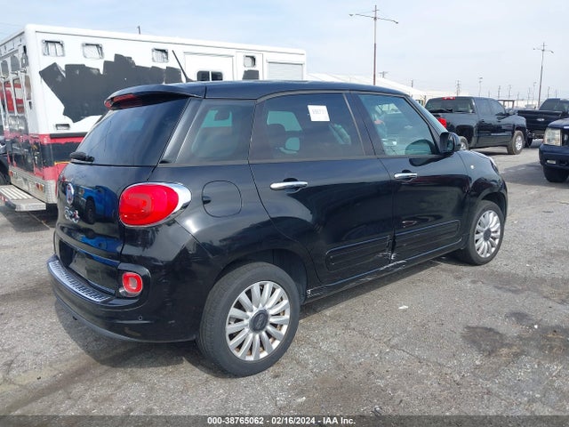 2014 FIAT 500L ZFBCFABH5EZ027334 Photo 3