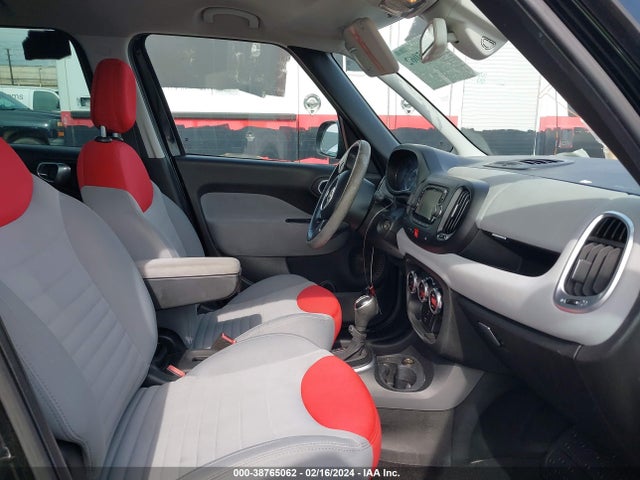2014 FIAT 500L ZFBCFABH5EZ027334 Photo 4