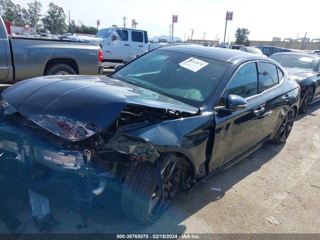 Genesis G70 2.0t Rwd 2023 KMTG34TA2PU108576 Image 2