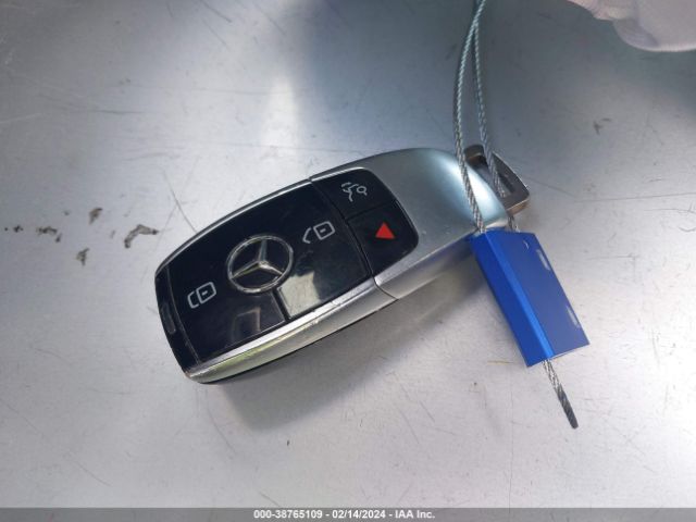 WDDZF4JB3HA154906 Mercedes-Benz E 300
