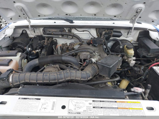 2000 FORD RANGER XL/XLT VIN: 1FTYR10V8YPA68589