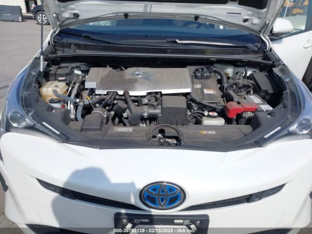 JTDKBRFU6H3041003 Toyota Prius Two