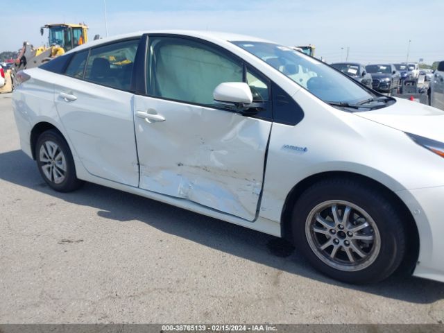 JTDKBRFU6H3041003 Toyota Prius Two