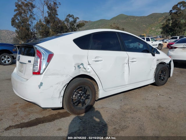 2012 TOYOTA PRIUS TWO VIN: JTDKN3DU7C5501631
