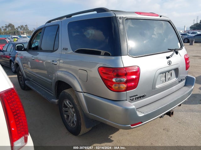 2004 TOYOTA SEQUOIA SR5 V8 VIN: 5TDBT44A74S215971