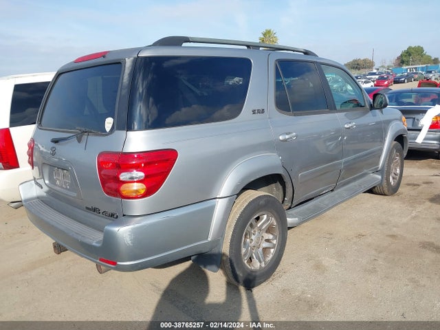 2004 TOYOTA SEQUOIA SR5 V8 VIN: 5TDBT44A74S215971