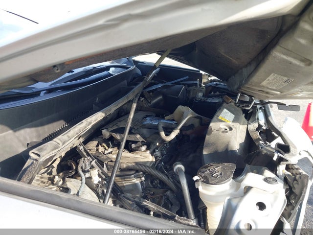 Toyota Rav4 Xle 2015 JTMWFREV7FD059842 Image 10
