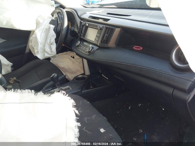 Toyota Rav4 Xle 2015 JTMWFREV7FD059842 Image 5