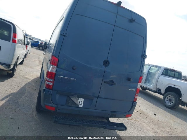 WD3PE7CD1JP635030 Mercedes-Benz Sprinter 2500 Standard Roof V6