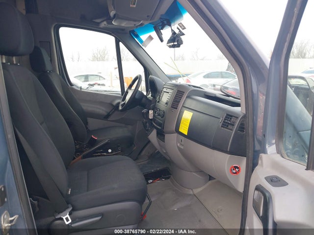 WD3PE7CD1JP635030 Mercedes-Benz Sprinter 2500 Standard Roof V6