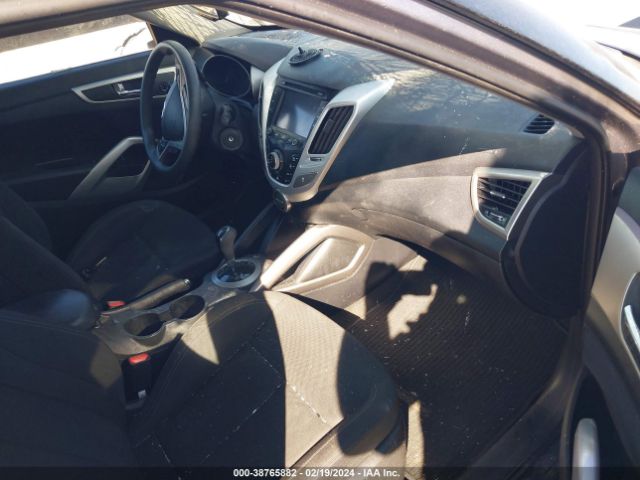 KMHTC6AD4EU186078 Hyundai Veloster Base W/black