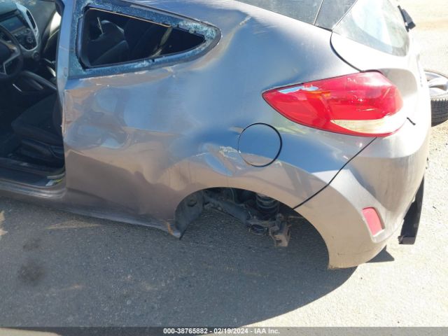 KMHTC6AD4EU186078 Hyundai Veloster Base W/black