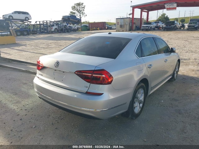 Volkswagen Passat 1.8t S 2017 1VWAT7A37HC057753 Image 4