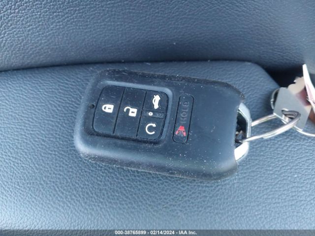 1HGCV2F96KA035575 Honda Accord Touring 2.0t