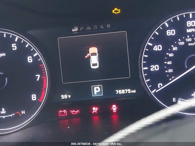 Genesis G80 3.8 2017 KMHGN4JE8HU194908 Image 15