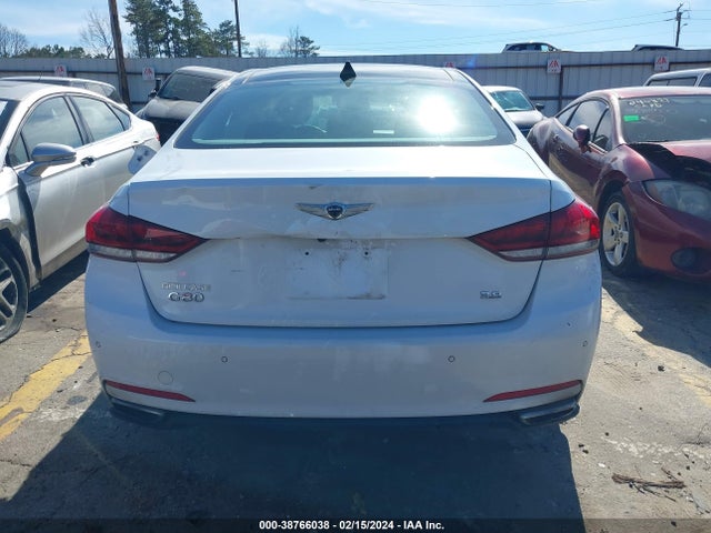 Genesis G80 3.8 2017 KMHGN4JE8HU194908 Image 16