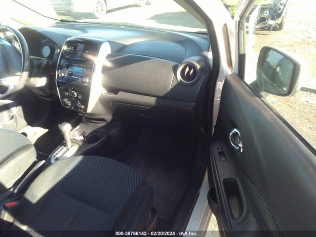 Nissan Versa Note S (sr)/s Plus/sl/sr/sv 2015 3N1CE2CP0FL382418 Image 5