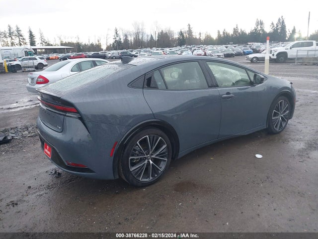 Toyota Prius Xle Awd-e 2023 JTDADABU0P3000412 Image 4