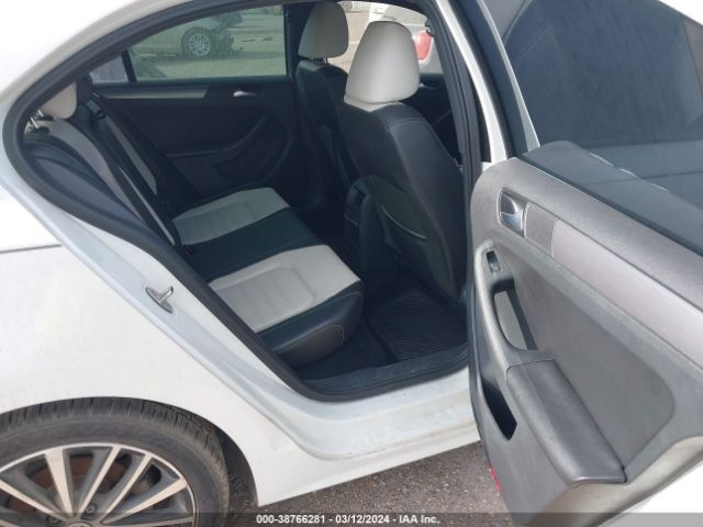 3VWD17AJ2GM343797 Volkswagen Jetta 1.8t Sport