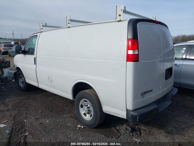 Chevrolet Express 2500 Work Van 2017 1GCWGAFF4H1341706 Image 3