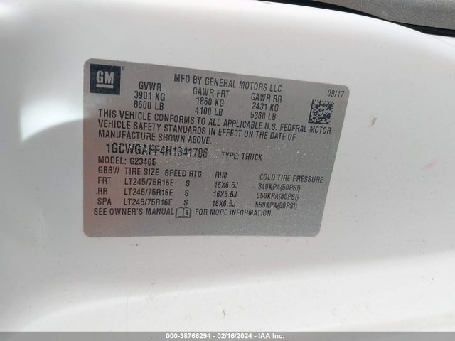Chevrolet Express 2500 Work Van 2017 1GCWGAFF4H1341706 Image 9