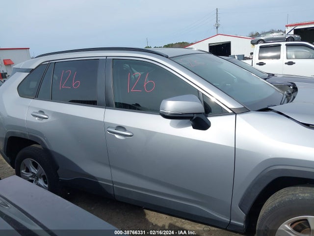 Toyota Rav4 Xle 2020 2T3W1RFV8LW057884 Image 13