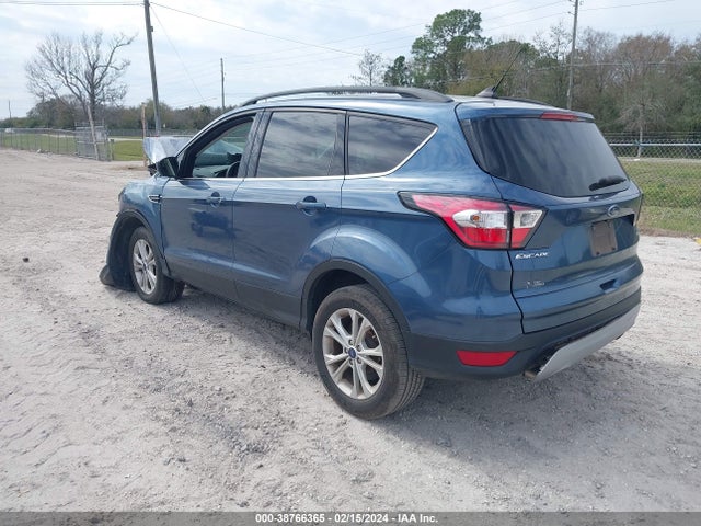 Ford ESCAPE SE 2018 1FMCU0GDXJUC27681 Image 3