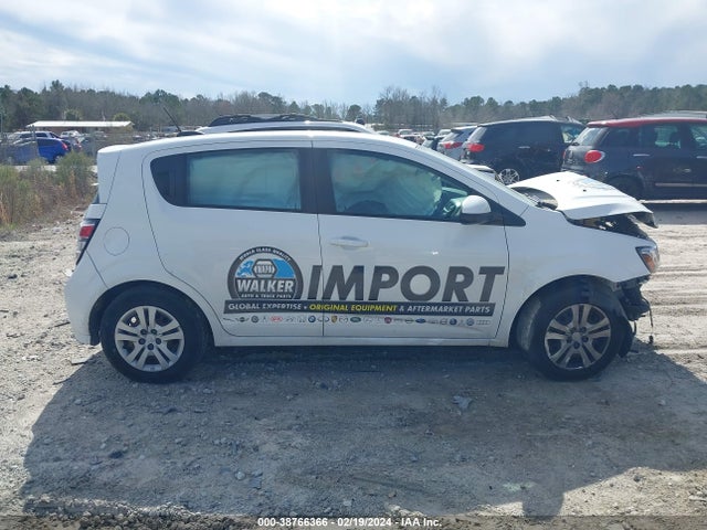 Chevrolet Sonic Lt Auto 2019 1G1JG6SB2K4142436 Image 13