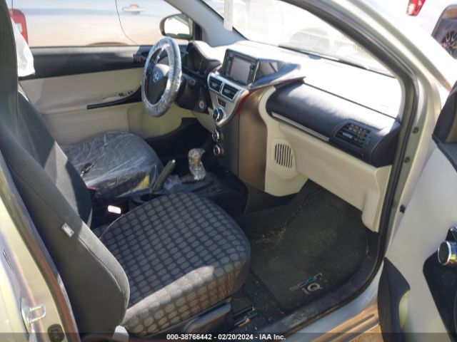 JTNJJXB03EJ027021 Scion Iq 10 Series