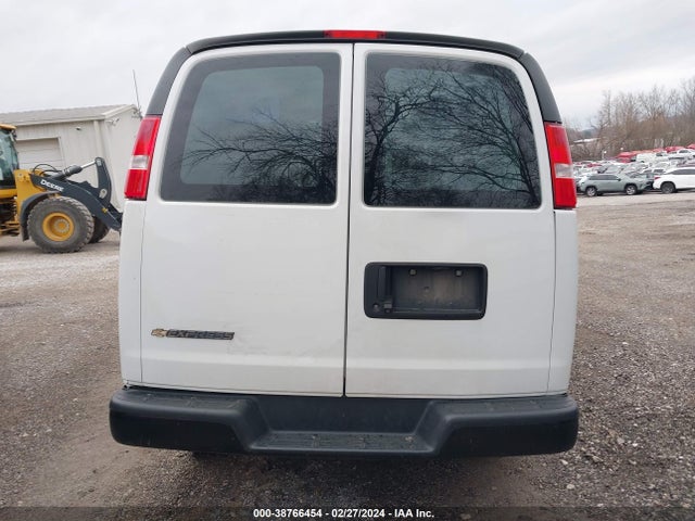 Chevrolet Express 2500 Work Van 2019 1GCWGAFG8K1222640 Image 17